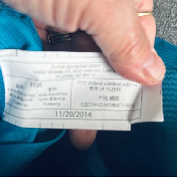 Burton Taylor Backpack B+W X design Zipper pocket key ring Divided inside pocket - Picture 5 of 6